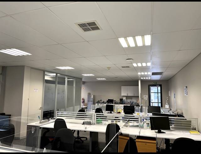 244M² OFFICE FOR SALE IN GILLITTS
